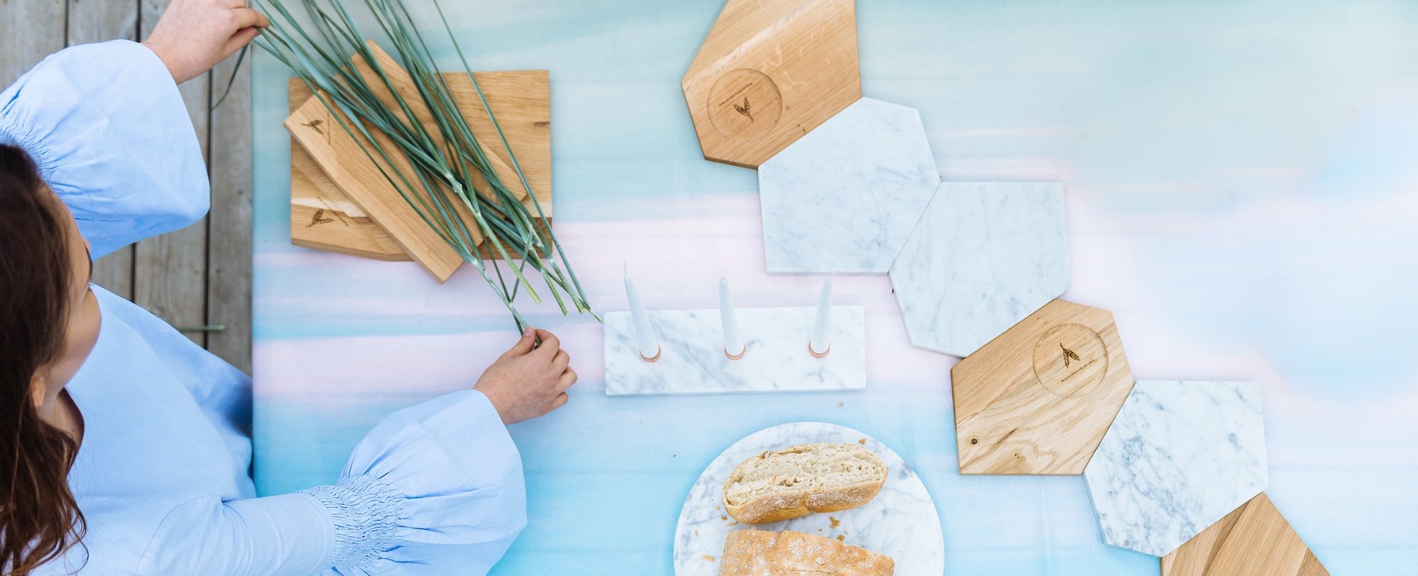 CUTTING BOARDS & TRAYS