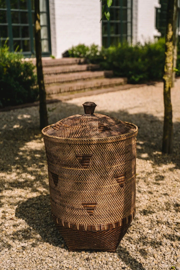 The Colonial Laundry Basket - Natural Brown - Ø 57 cm, H 92 cm