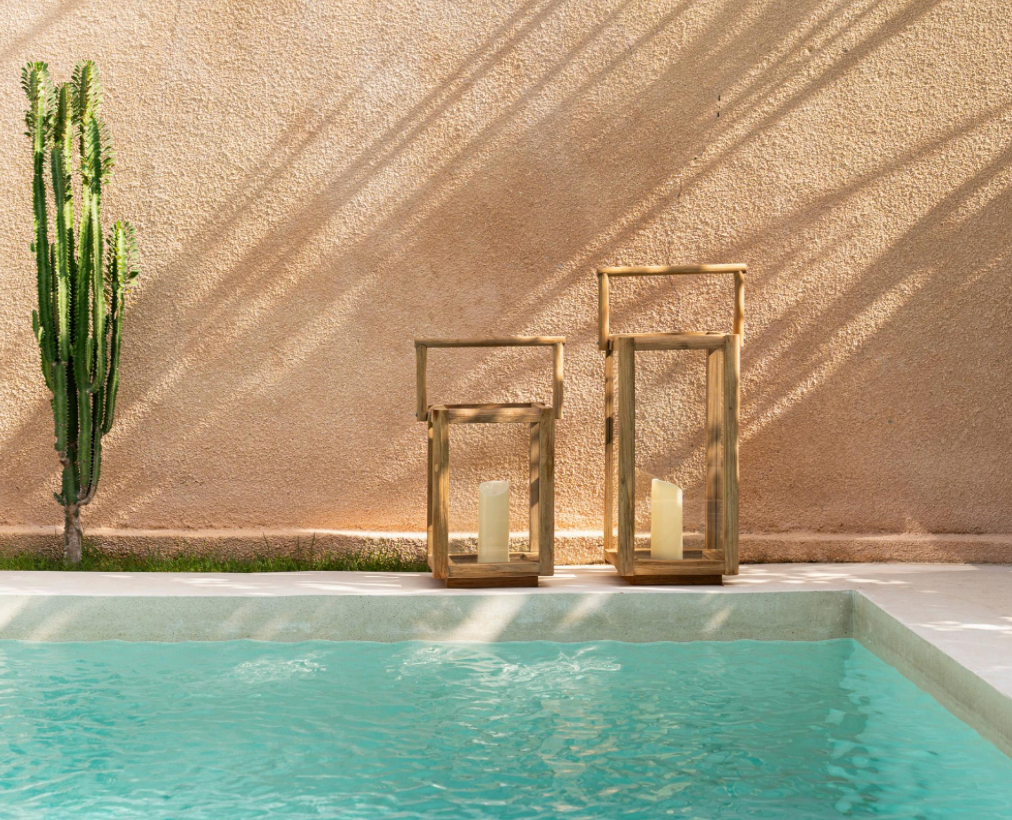 CANDLE HOLDERS & LANTERNS