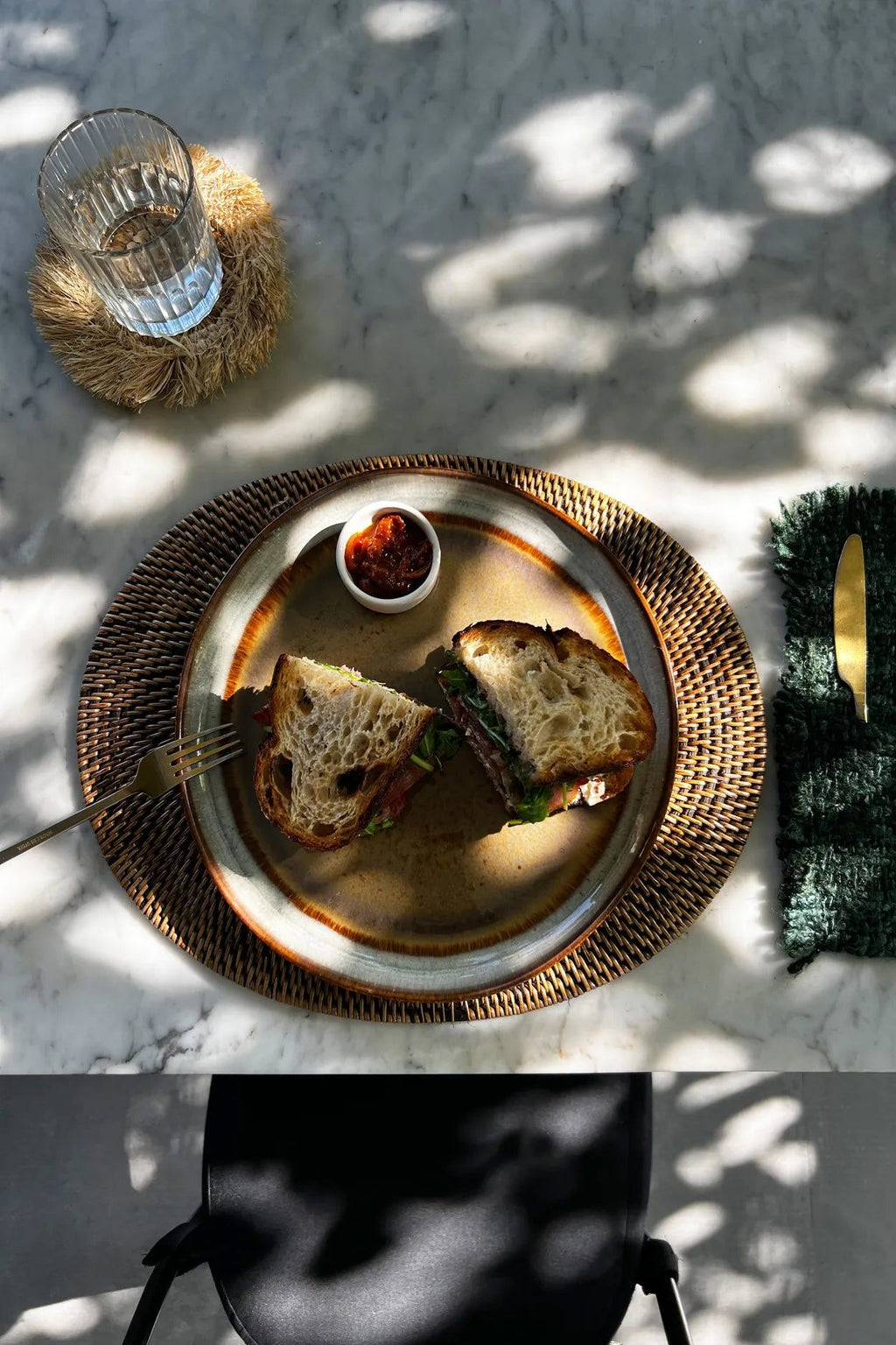 Colonial Placemat Oval- Natural Brown