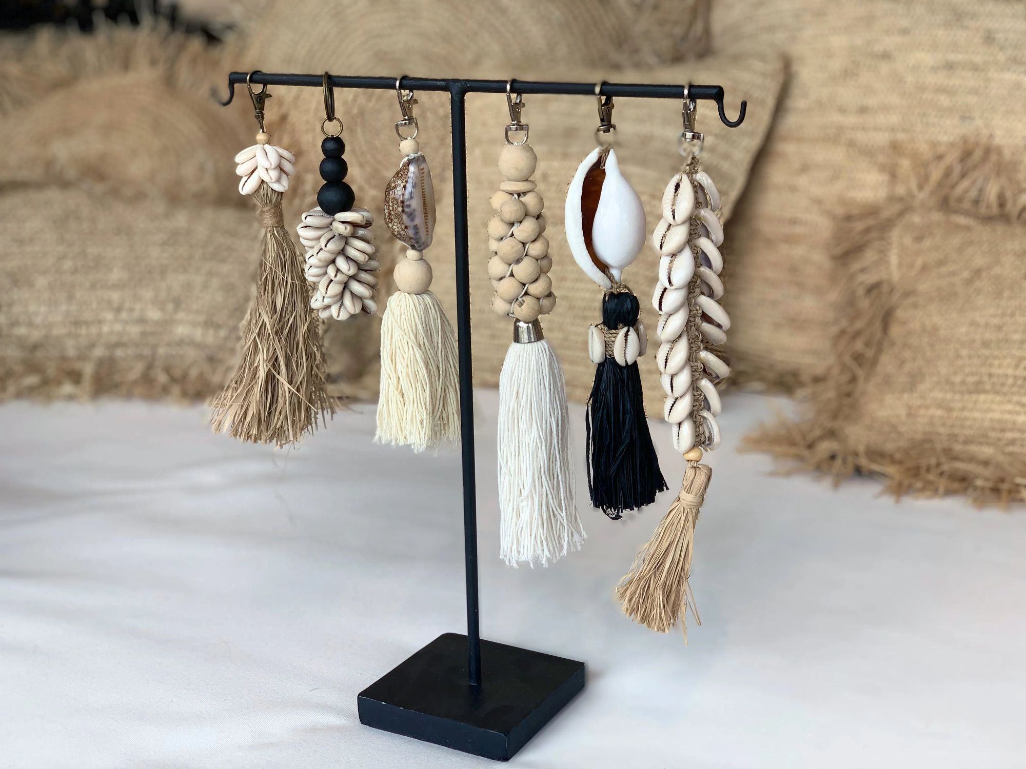 The Raffia Cowrie Shell Keychain, H 20 cm