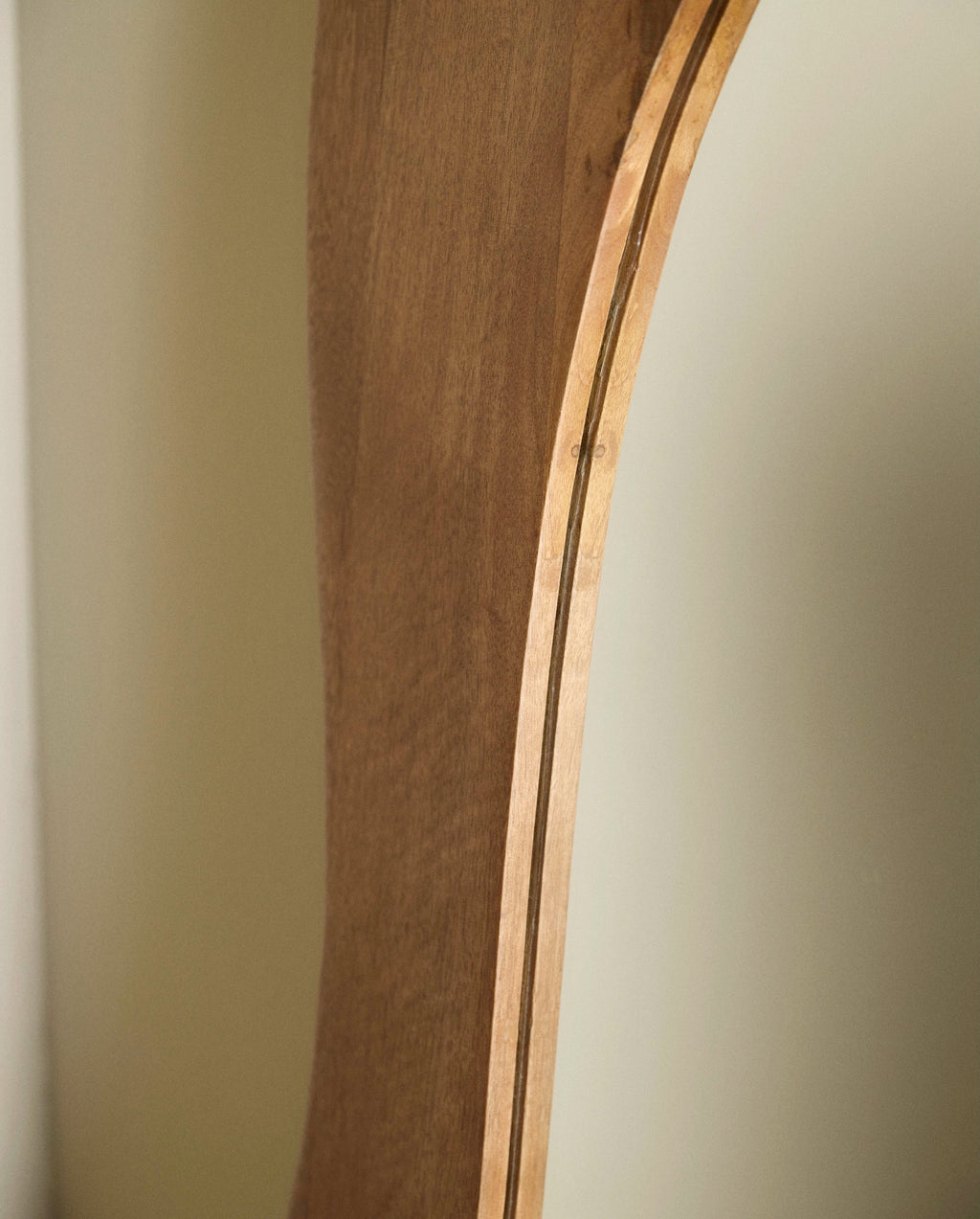 ATTILA mirror 134 x 200 CM- wood frame