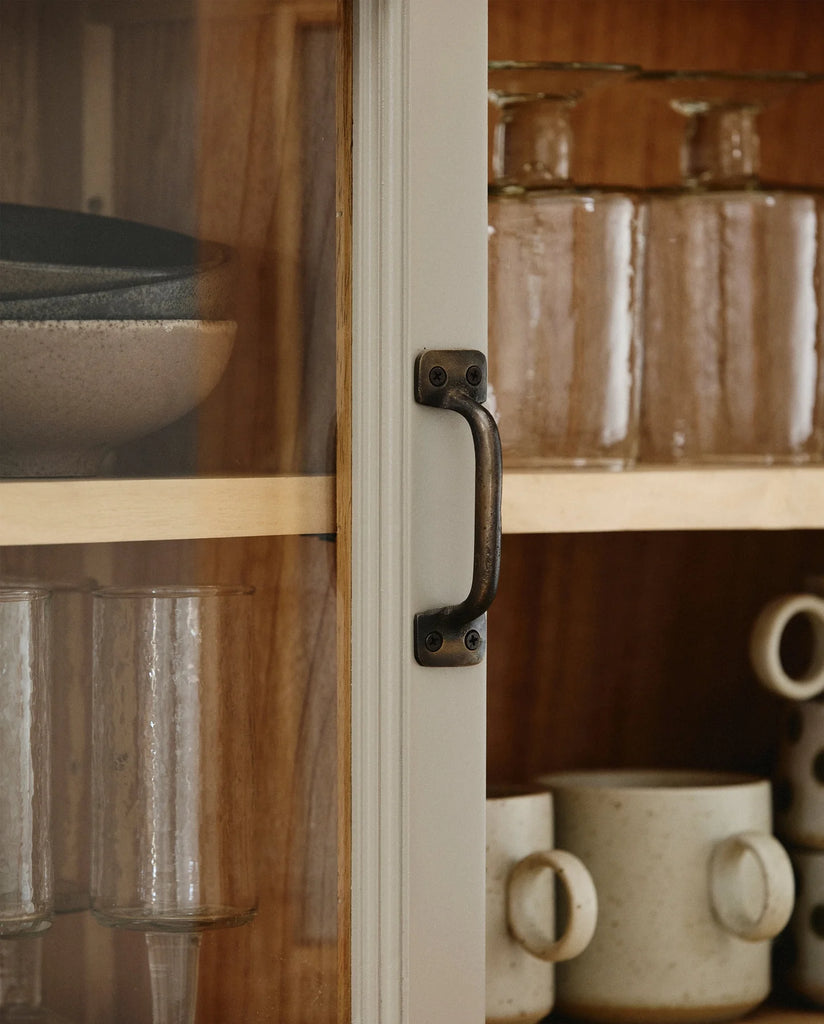 VIVA GREY CABINET WALL