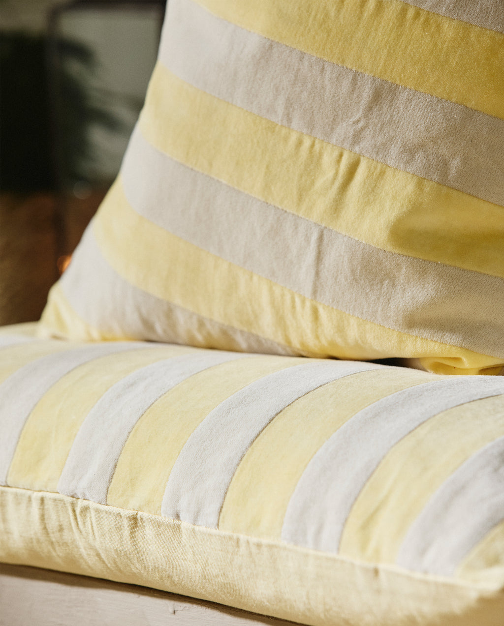 ALHENA YELLOW STRIPES, CUSHION COVER, 50 x 70