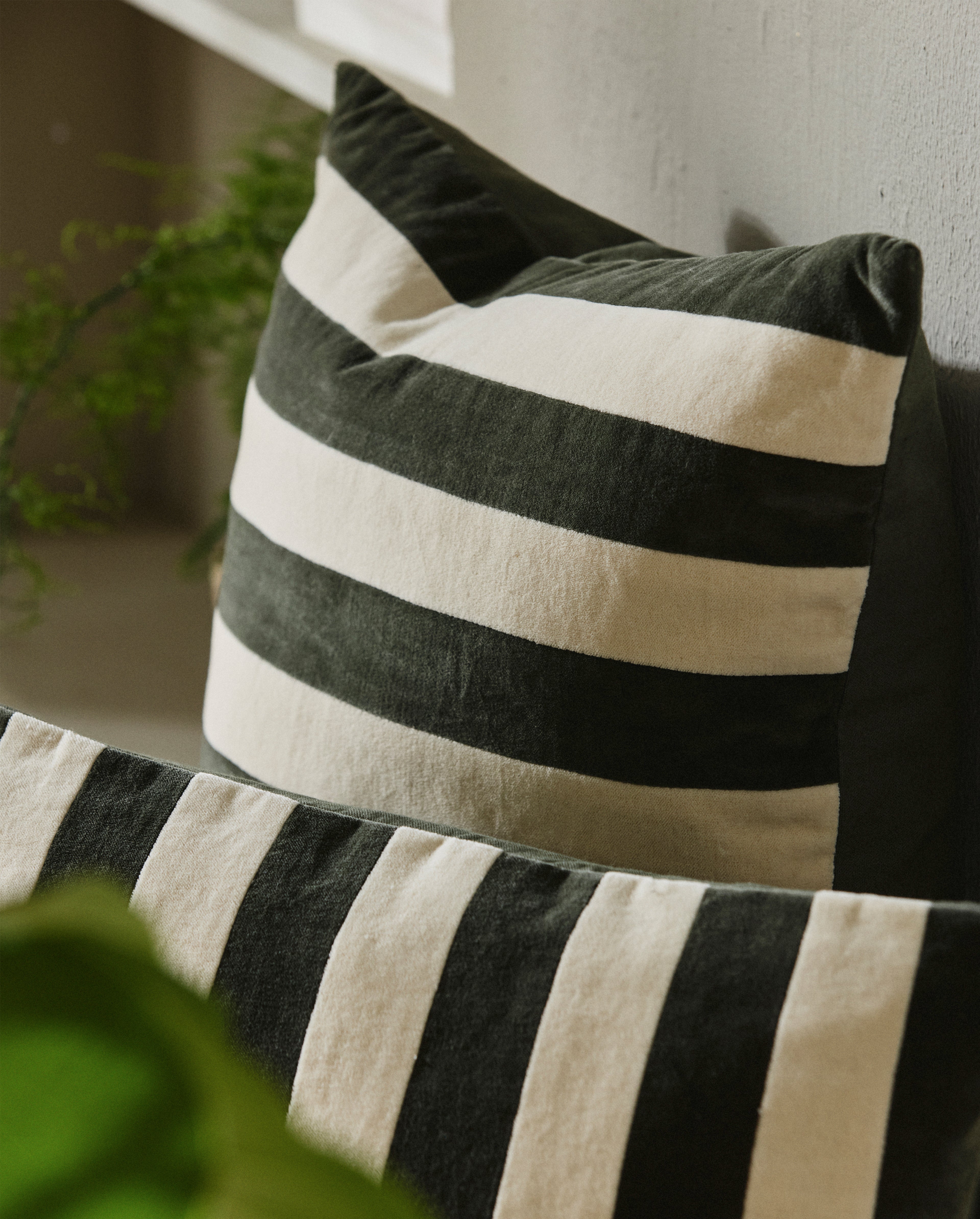 ALHENA GREEN STRIPES, CUSHION COVER, 50 x 70