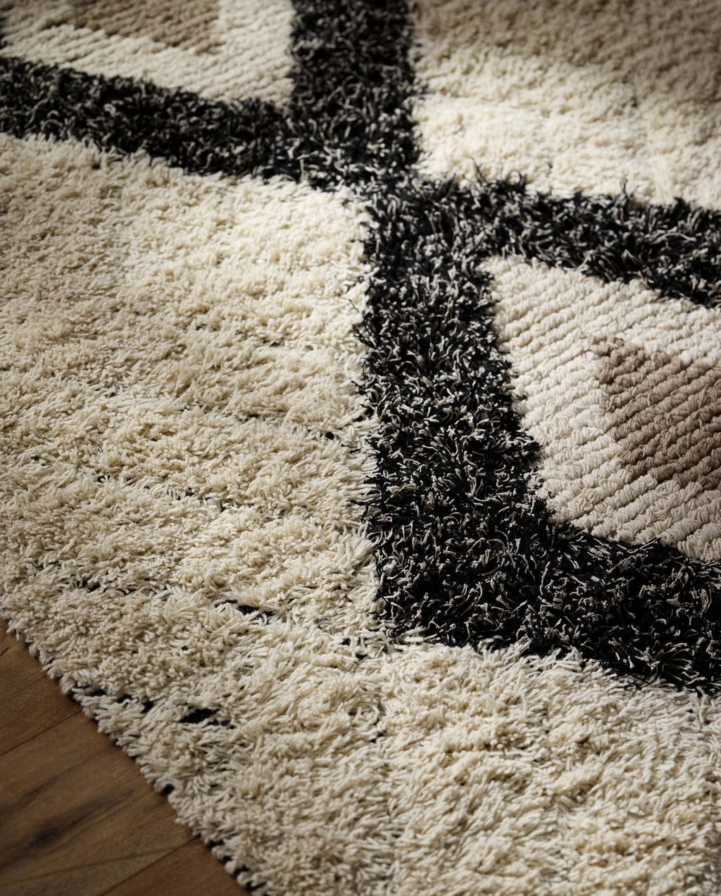 NUHA CARPET, WOOL & COTTON, 170 X 230