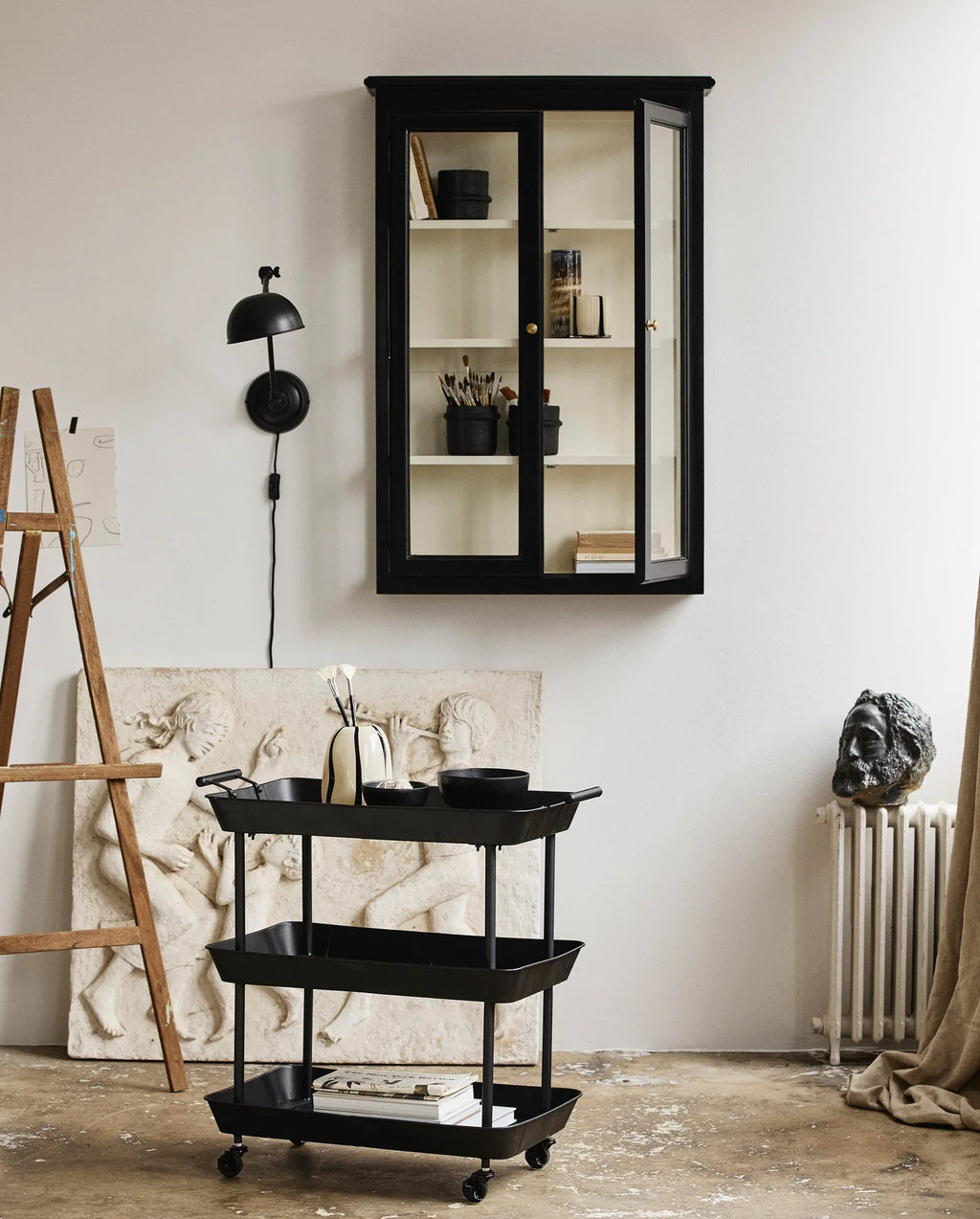 CLASSIC WALL CABINET, DOUBLE, BLACK