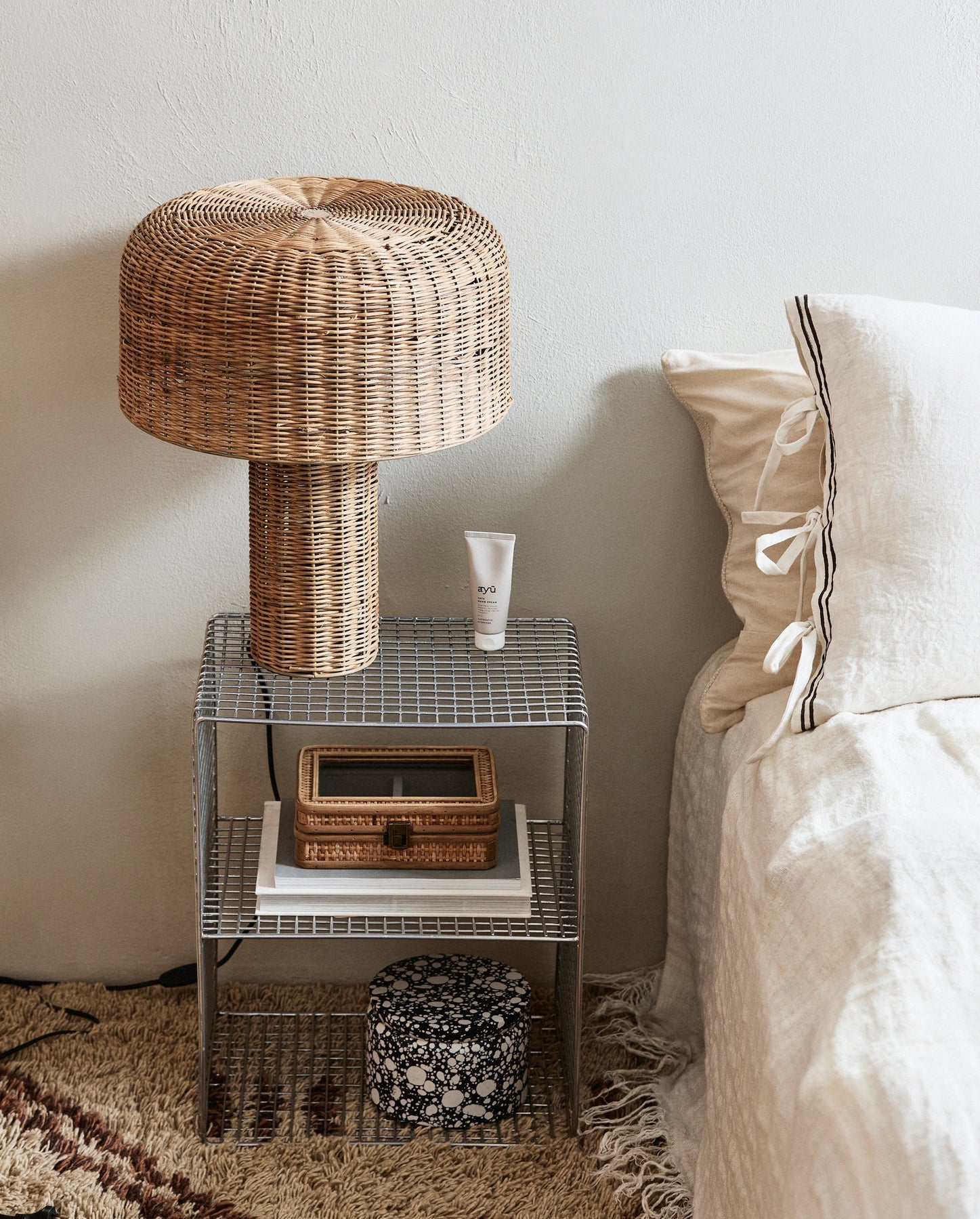 ATUM RATTAN TABLE LAMP, NATURAL