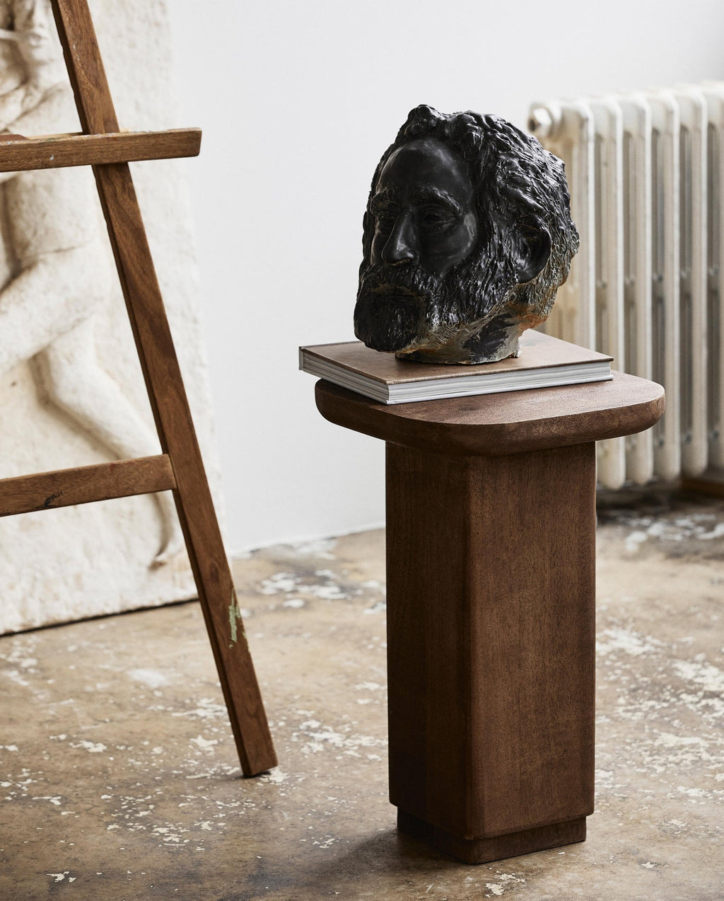 TOKE SIDE TABLE, DARK BROWN