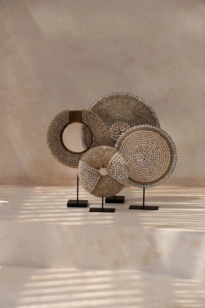 The Doh Nuts on Stand D 24 cm- Natural White