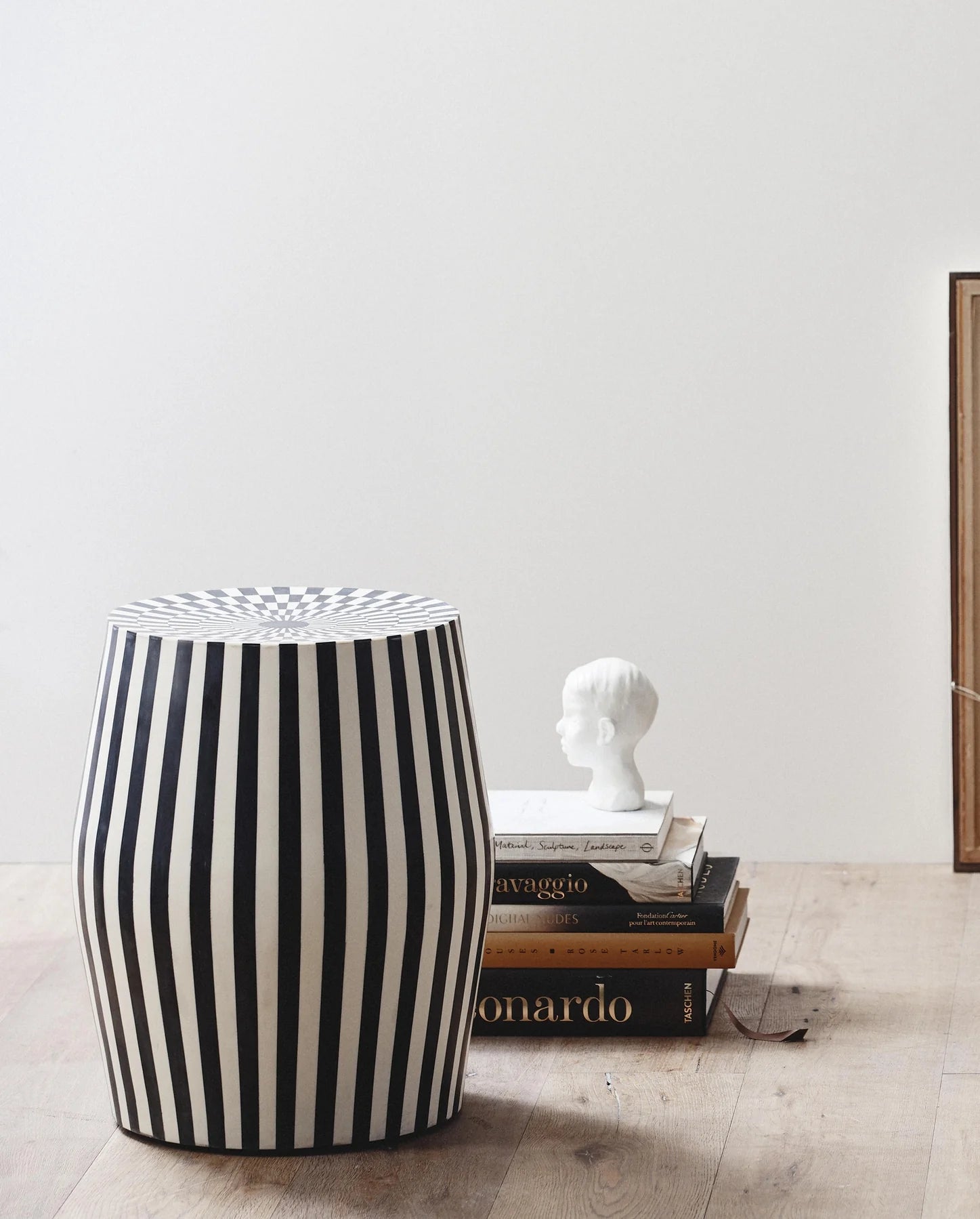 TAURA ROUND SIDE TABLE/STOOL Ø 40
