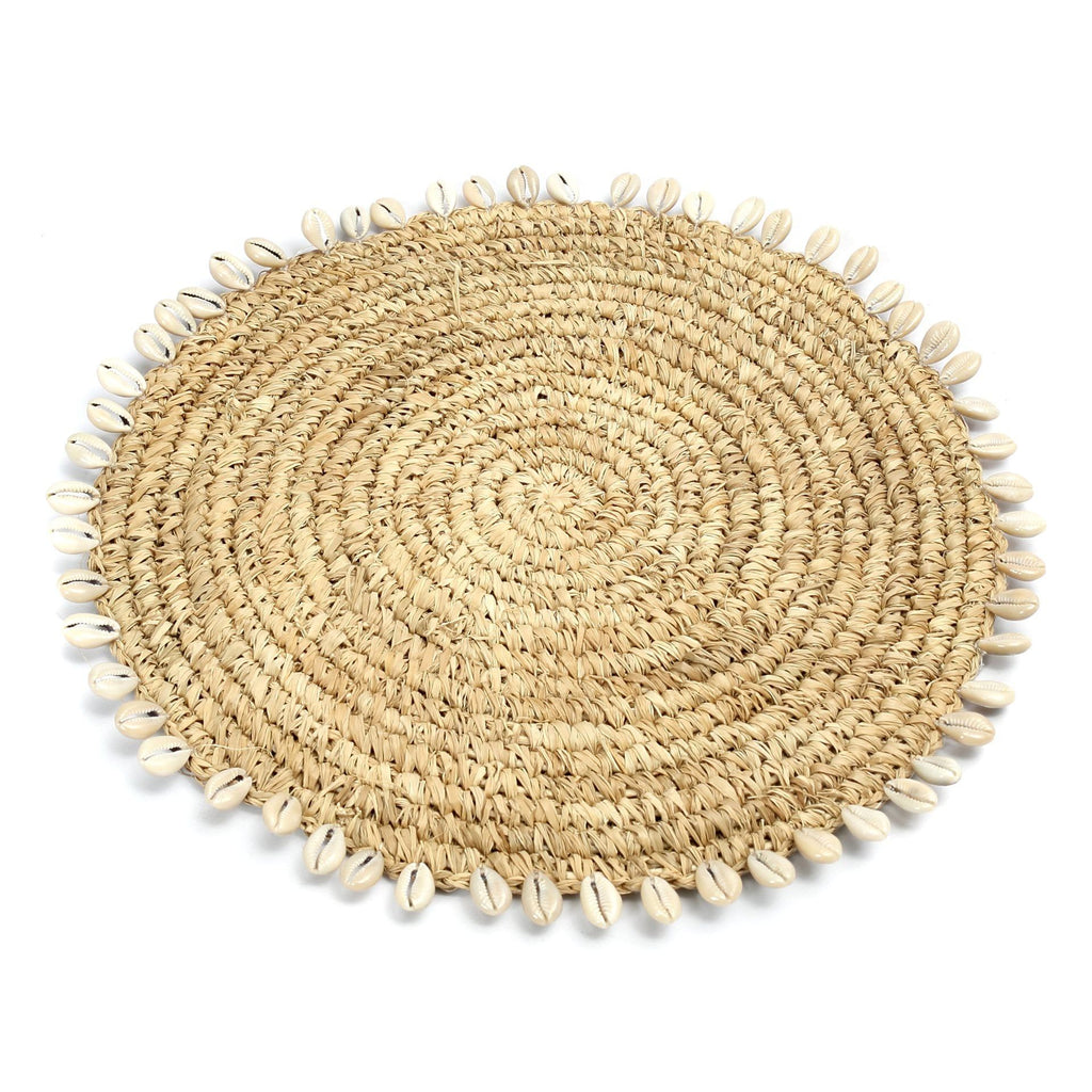 The Raffia Shell Pan Coaster