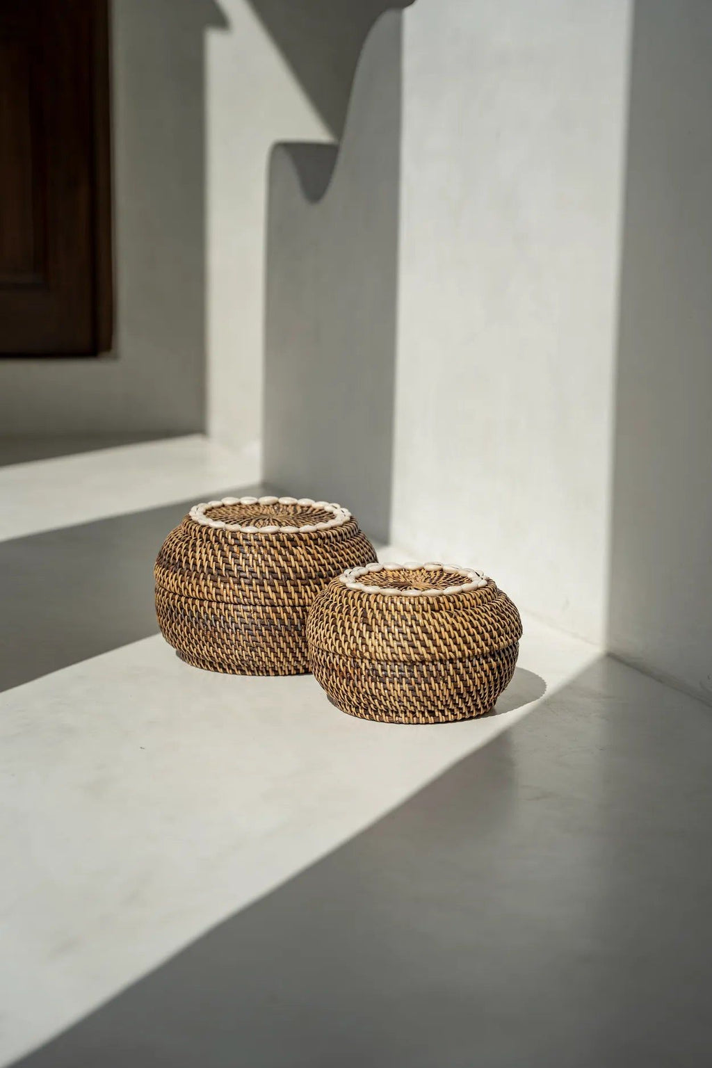 Colonial Peek-a-Boo Basket - Natural Brown - Ø 27 cm, H 18 cm