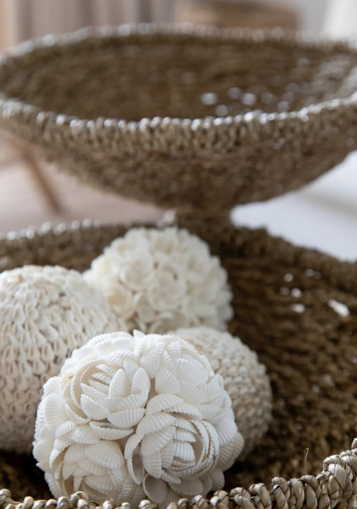 The Rose Shell Ball - White - Ø 12 CM
