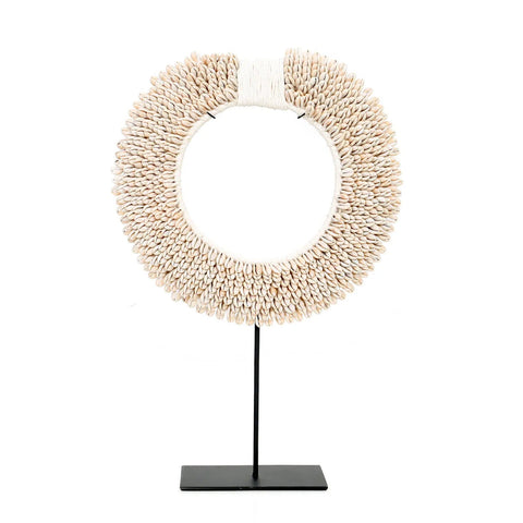 The Papua Shell Disc on Stand - White - Ø 30 cm