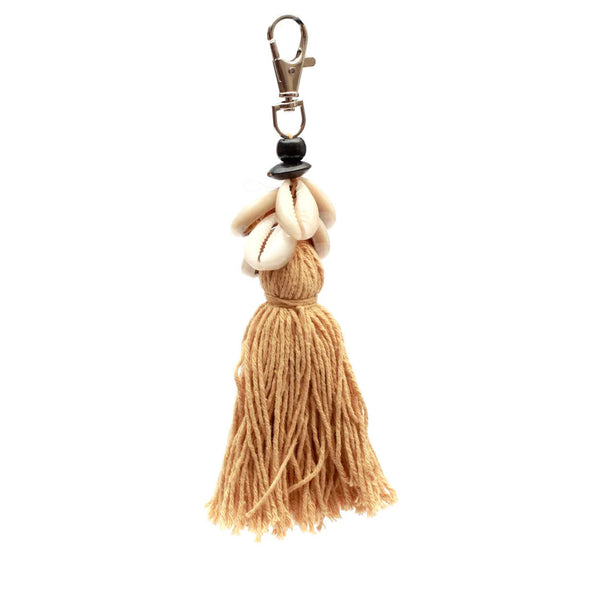 The Cowrie Tassel Keychain - Mocca, H 15 cm