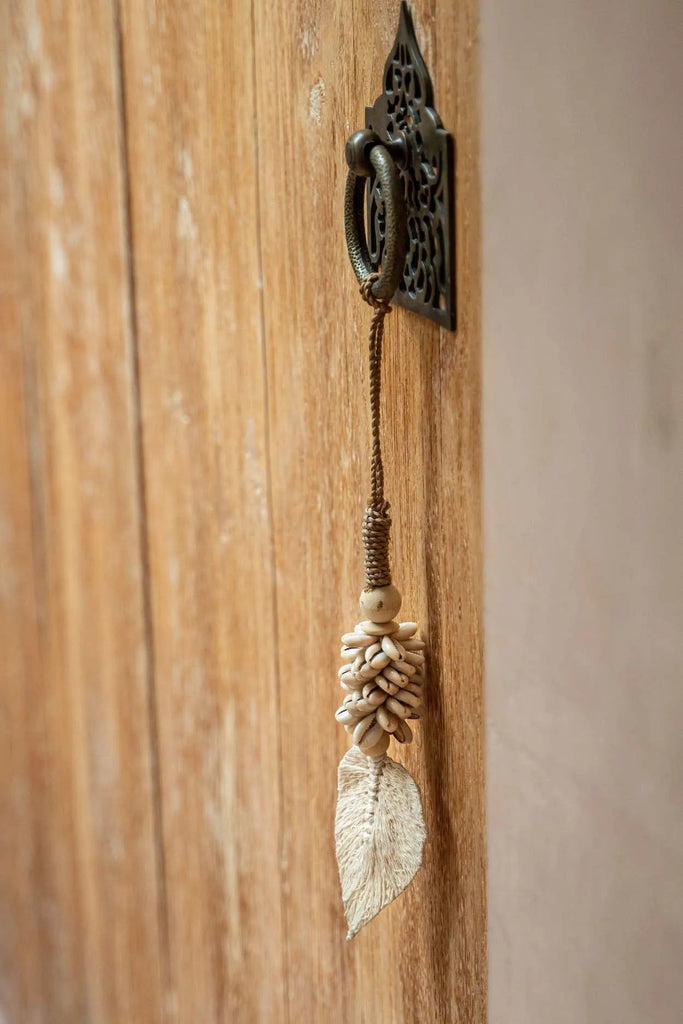 The Leaf & Shell Tassel - Natural, H 35 cm