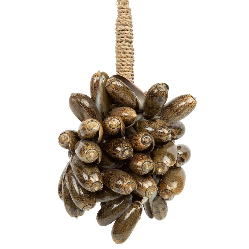 The Brown Cowrie Shell Tassel, H 50 cm