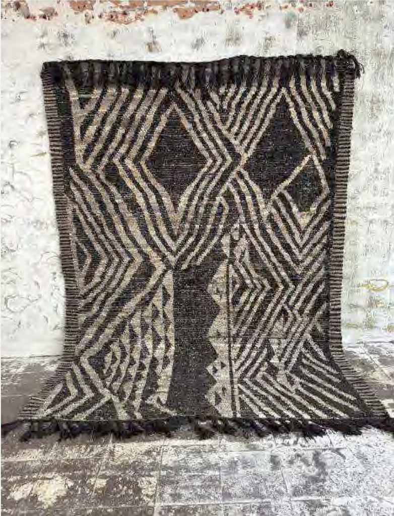 The Handwoven Afghan Rug 210 x 310 CM, wool