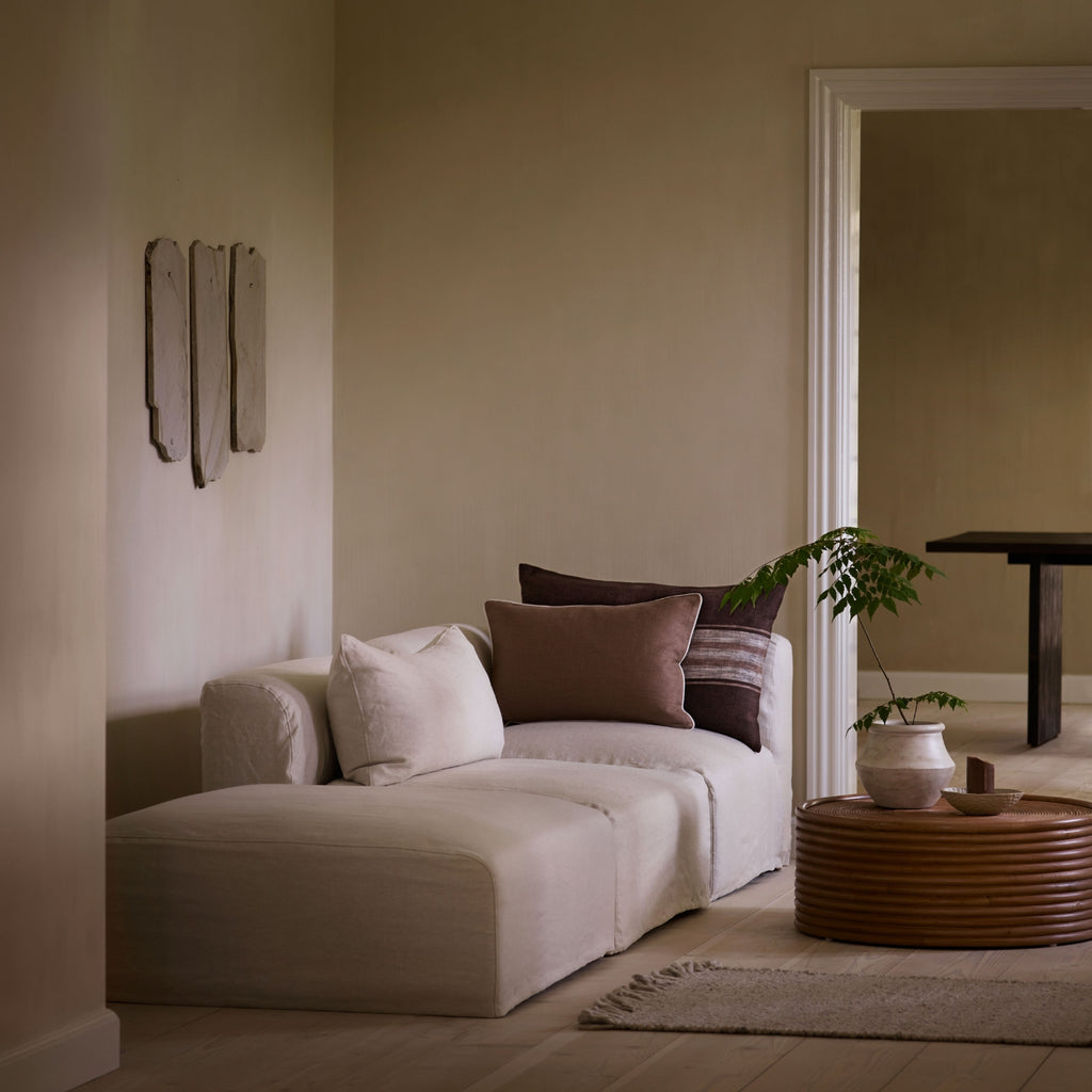 MANODRUM LOUNGE TABLE | RATTAN | H 30 CM,  Ø 75