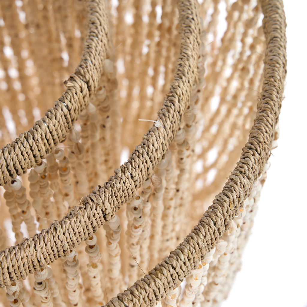 Lagoon Shell Chandelier - Natural - L, 31 x 31, H 68 CM
