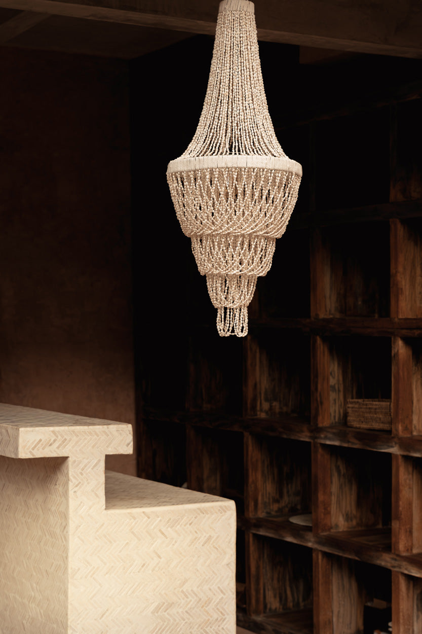 Lagoon Ocean Tower Shell Chandelier - Natural - 40 x 40, H 85 CM