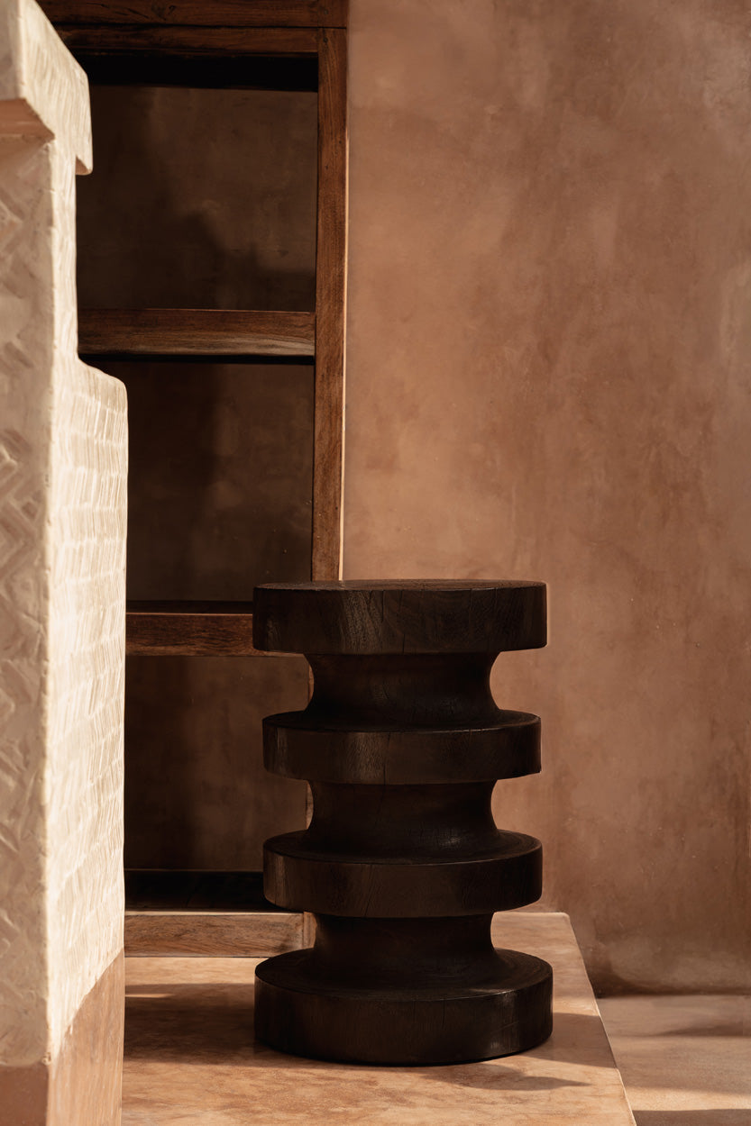 The Mocha Rings Side Table - Dark Walnut, D 40 CM