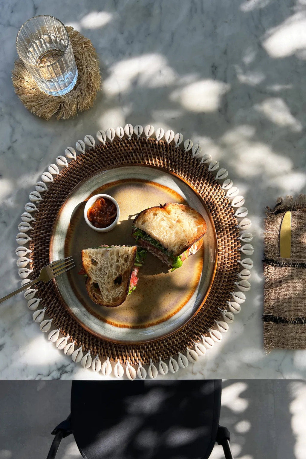 Colonial Placemat Shell- Natural Brown