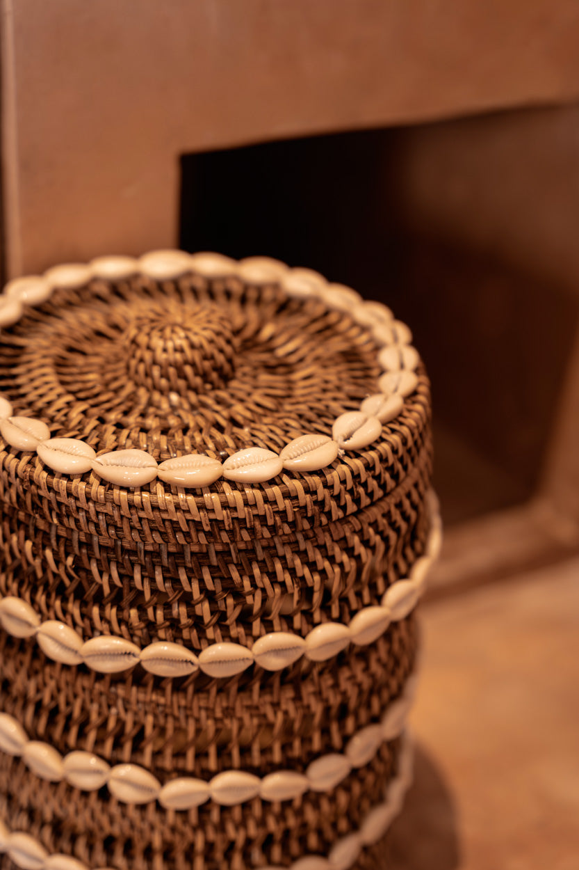 Colonial Storage Bin, Shell - Natural Brown