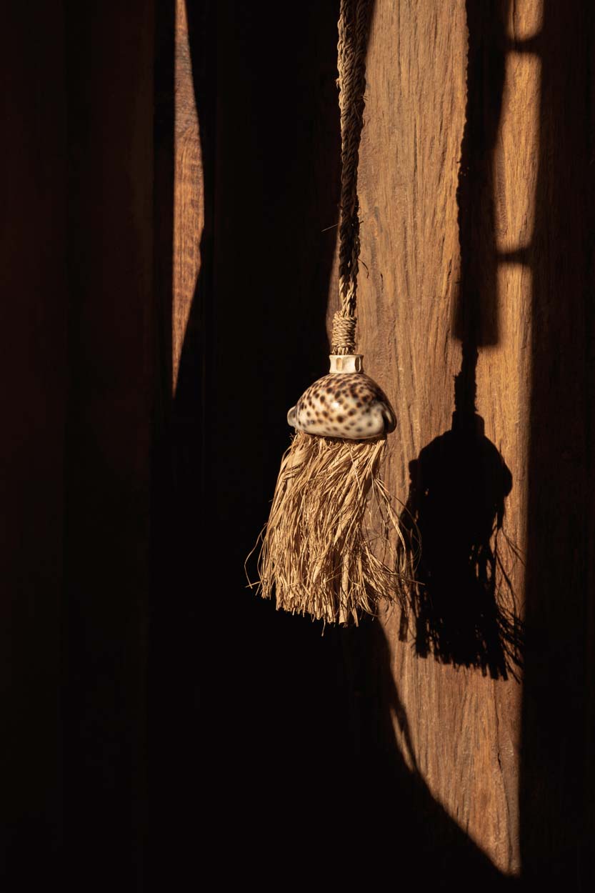 The Raffia Lupina Tassel - Natural
