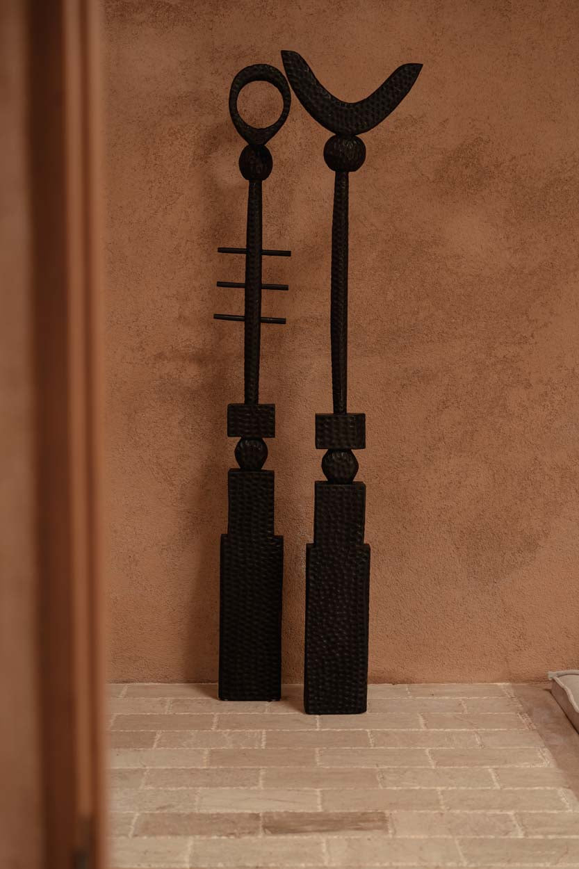 The Totema Pillar Sculptural Decoration - Black, H 190 CM