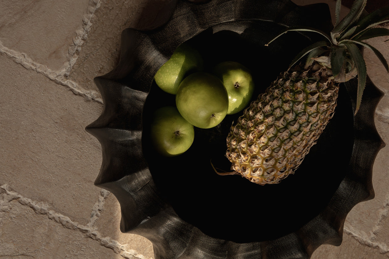 The Kuro Kabocha Bowl - Black, D 40 CM