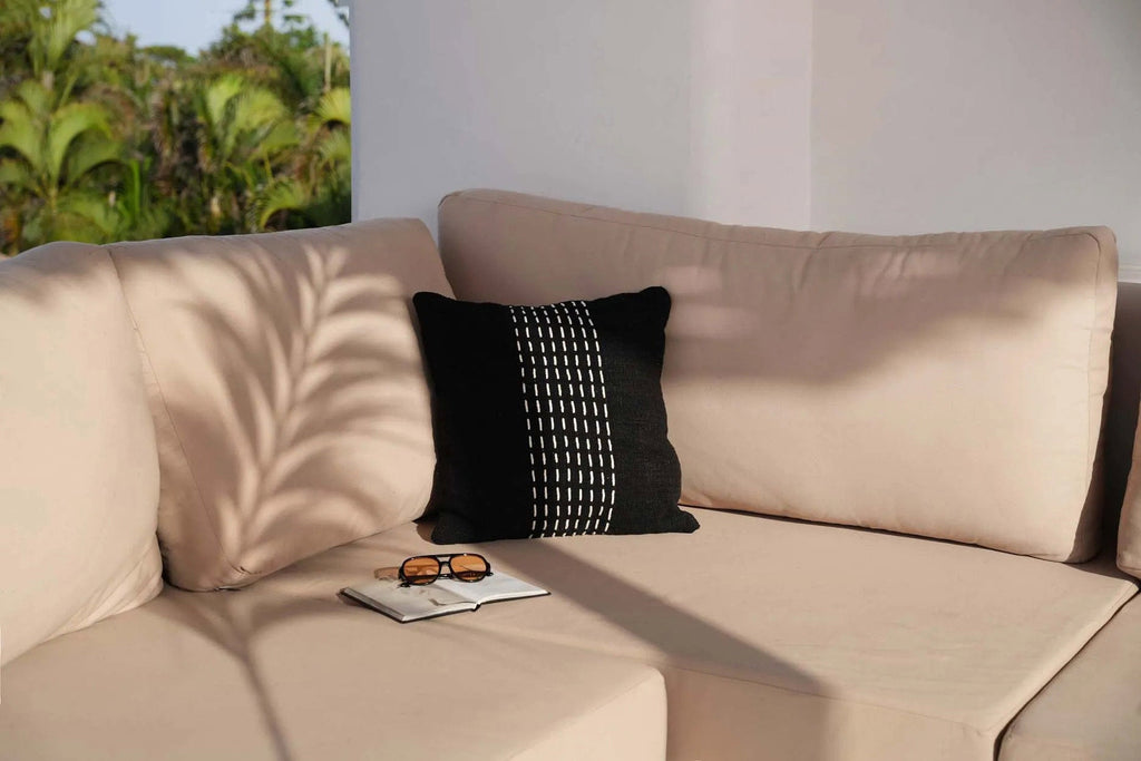 The Drizle Cushion Cover - Black White, 50 x 50 cm