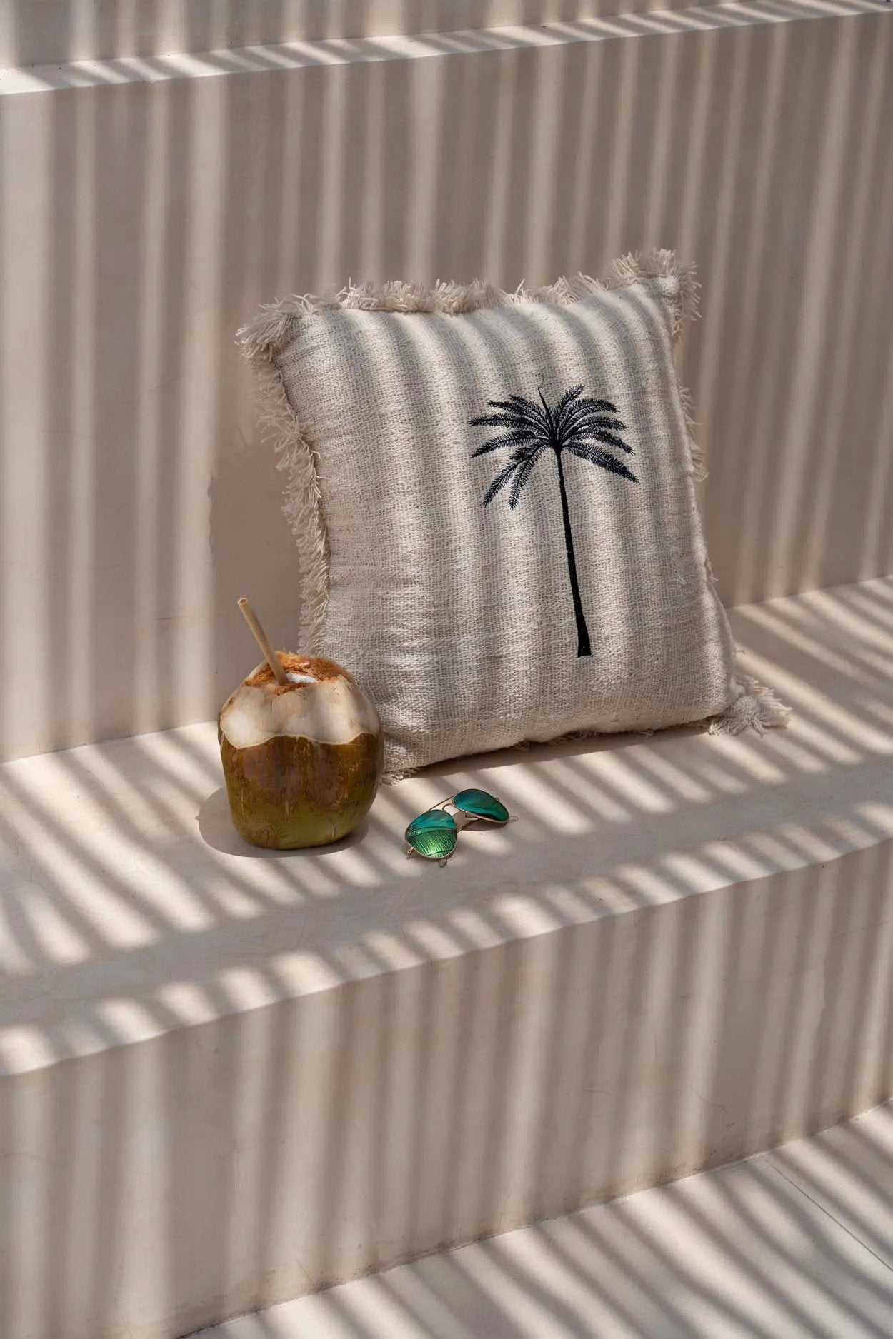 The Gili Palm Cushion Cover 50 x 50 CM - Natural Black