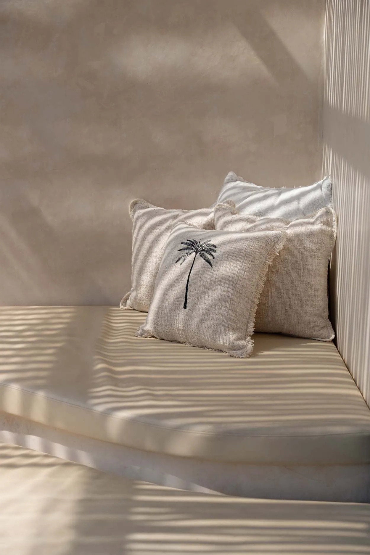 The Gili Palm Cushion Cover 50 x 50 CM - Natural Black