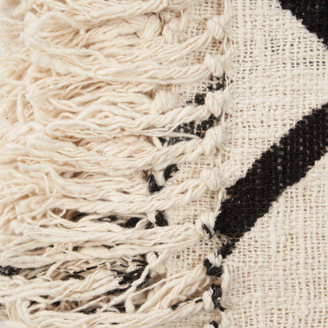 Evil Eye Bed Throw - 128 x 240 cm, Natural Black