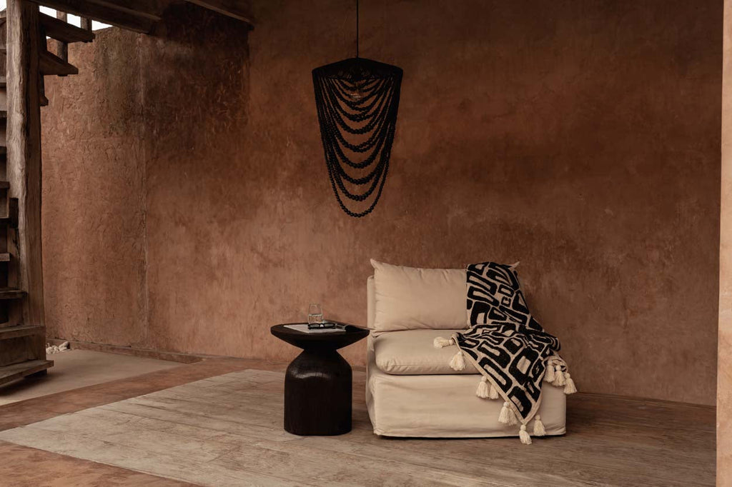Aztec Bed Throw  128 x 240 cm- Natural Black