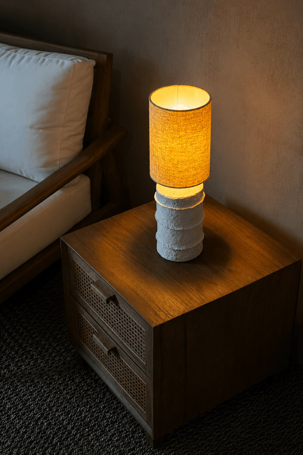 THE CONTOUR TABLE LAMP - WHITE - S