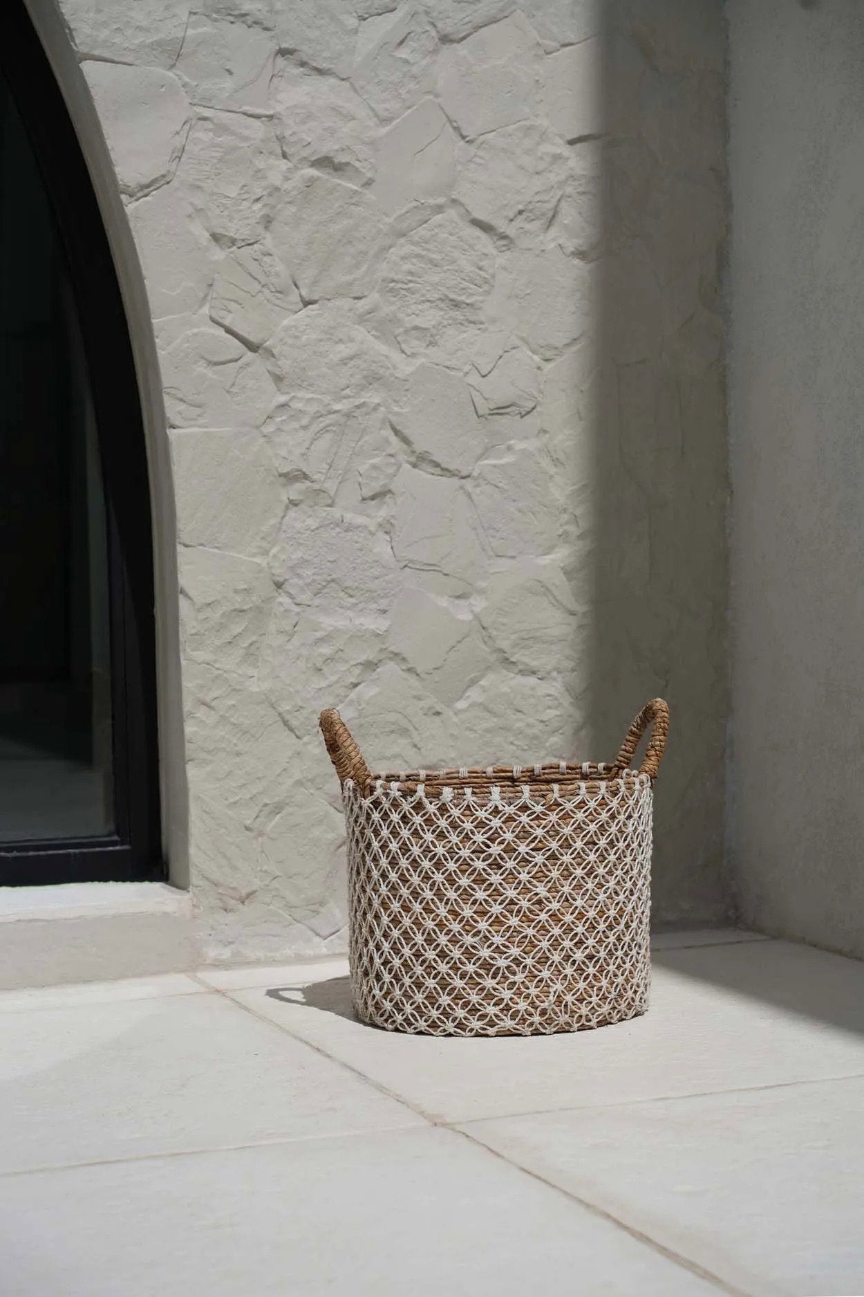 Crossed Stitched Macrame Basket - M, D 35 CM