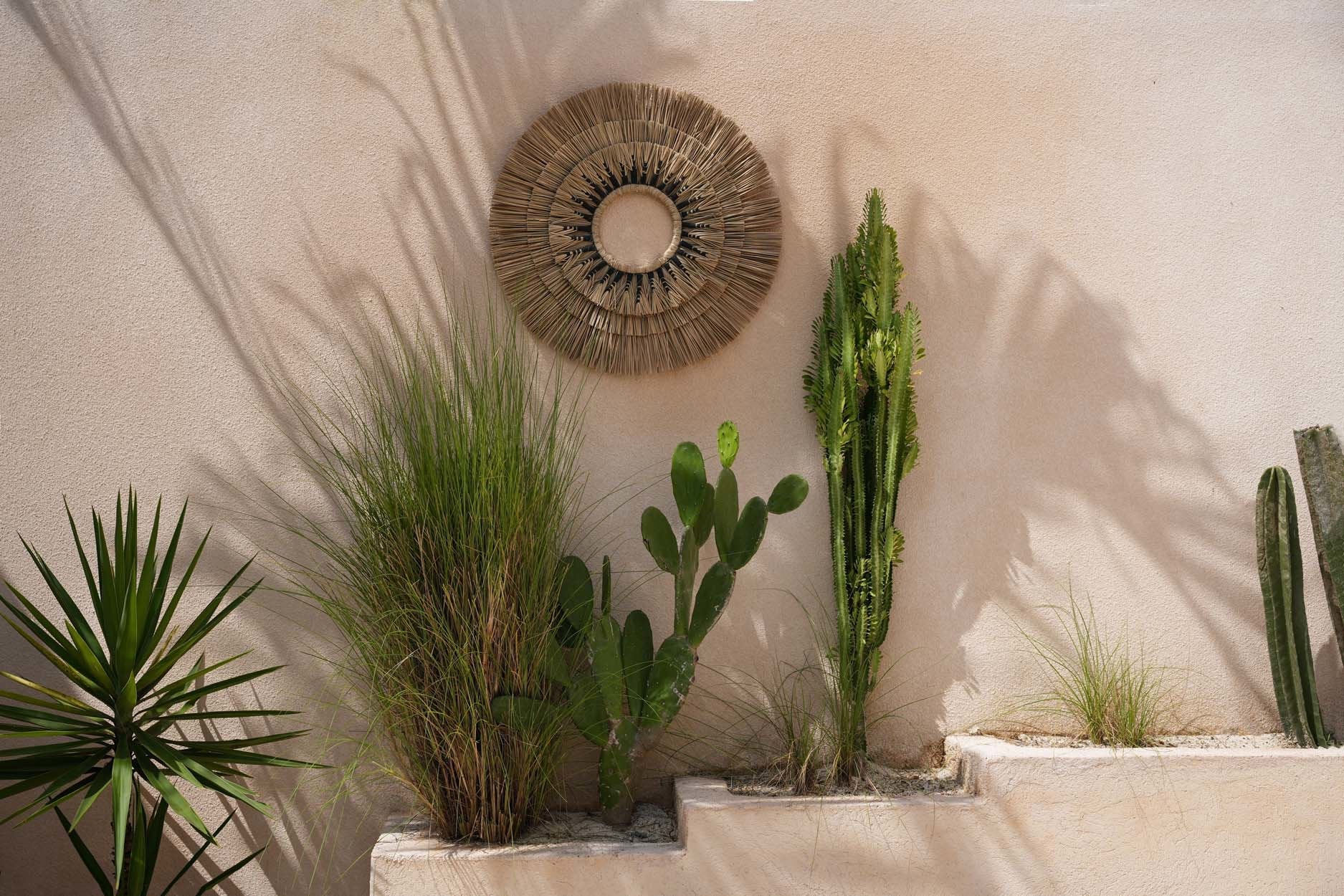 Mengdong Wall Deco - Natural Black, Ø 75 cm
