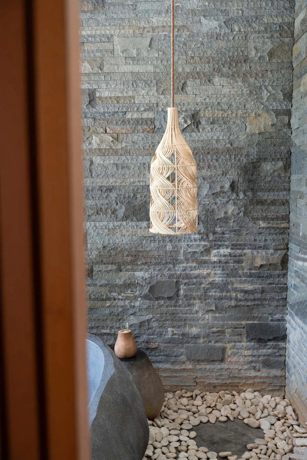 The Garaffa Pendant - Natural - Ø 30, H 70 cm