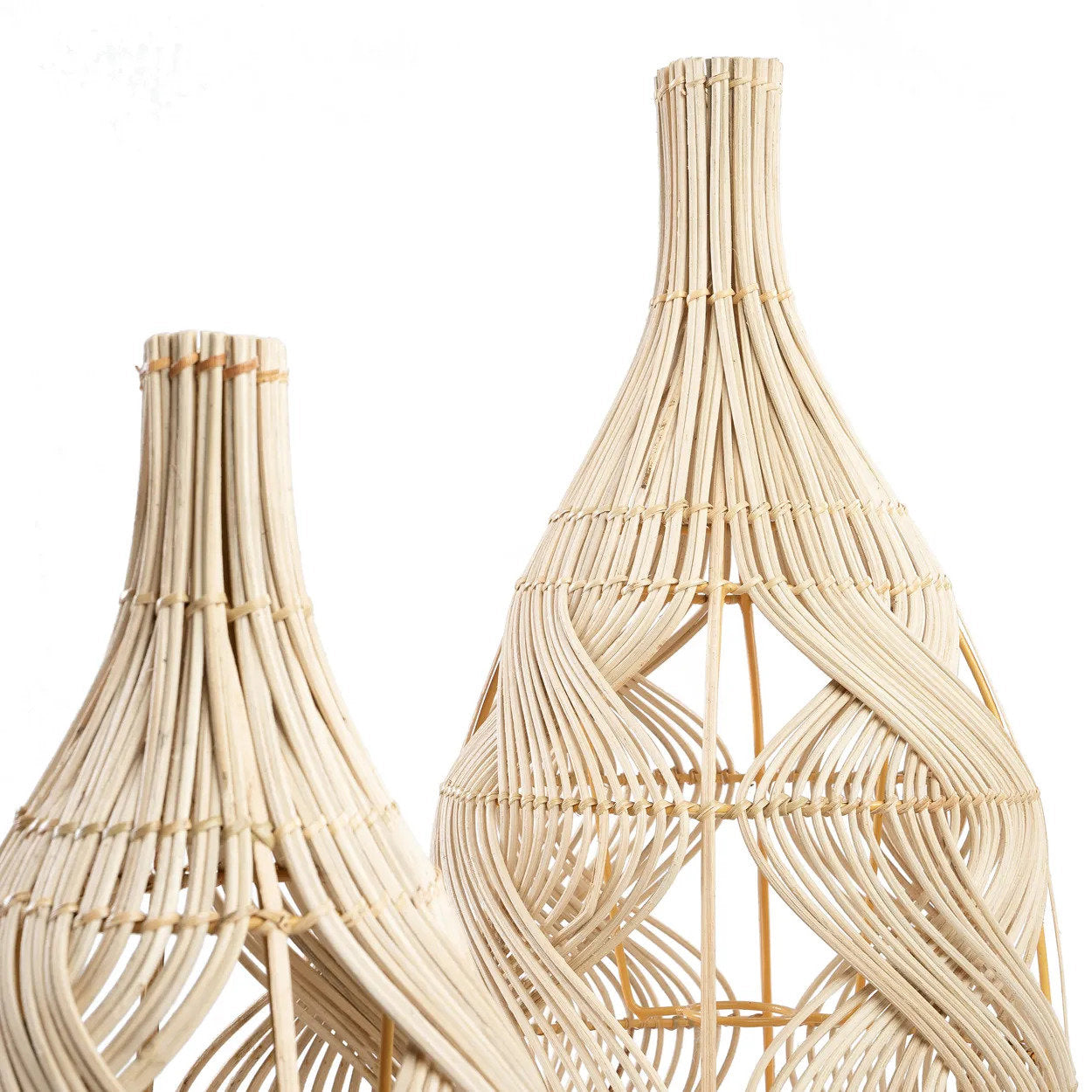 The Garaffa Pendant - Natural - Ø 30, H 70 cm