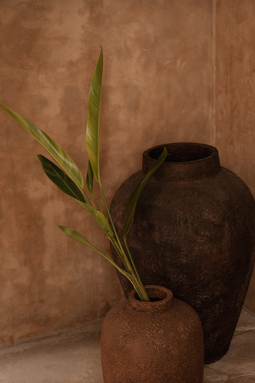 The Volcanic Vase - Burgundy - H 70 CM