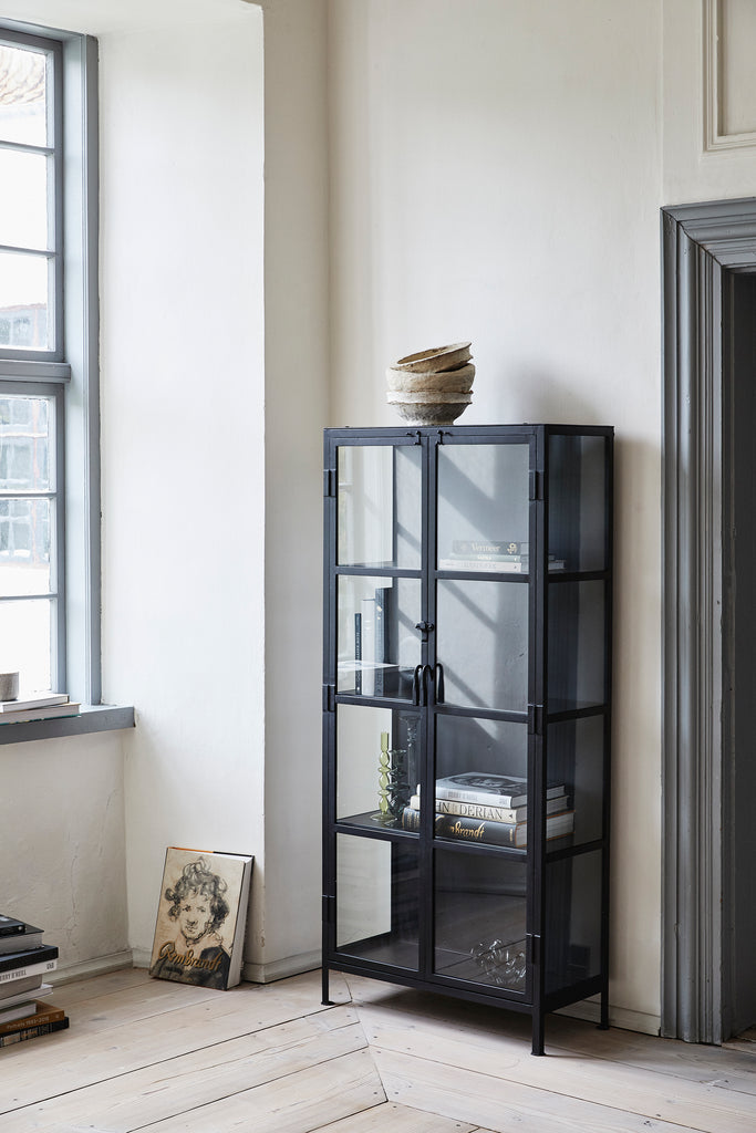 MET PHOENIX BLACK CABINET, 2 DOORS, SMALL