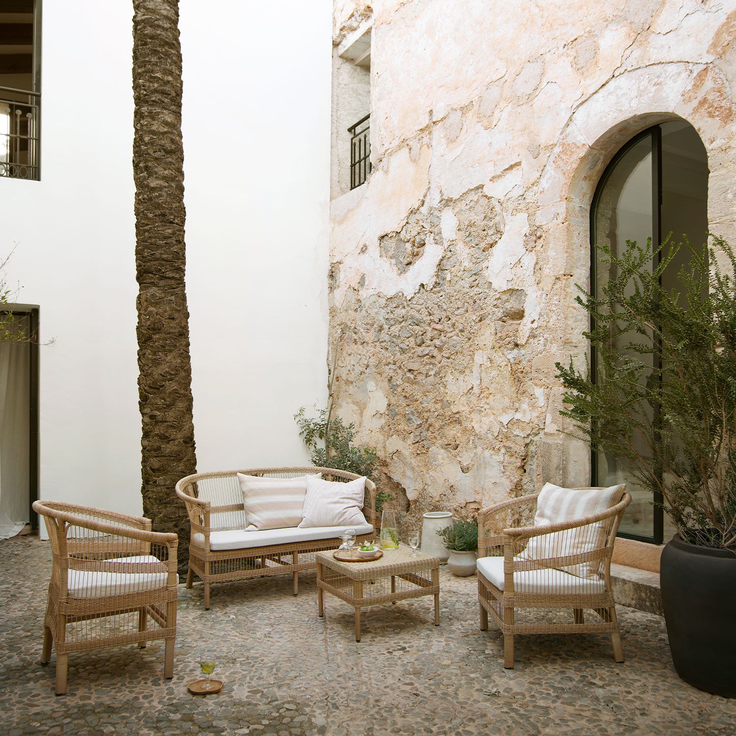 COMO LOUNGE TABLE | POLYRATTAN | 55 x 55, H 40 CM