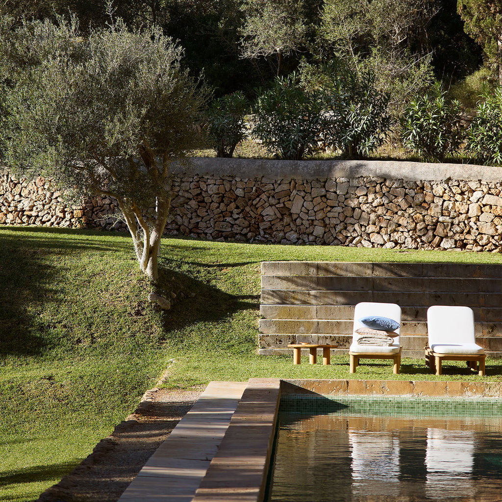 BARU TEAK SUNBED | TEAK | QDF CUSHION, 210 x 70 x H 30 cm