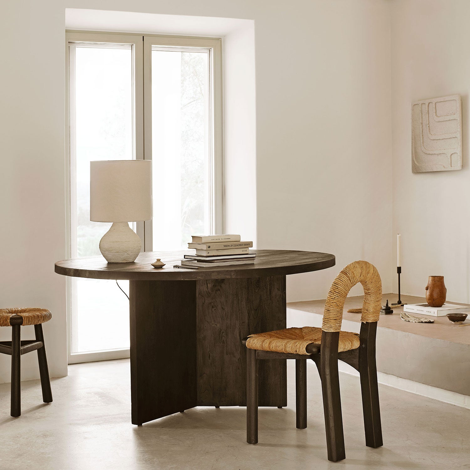 KAYU TABLE ROUND | RECYCLED TEAK | Ø 140 CM, BROWN-BLACK