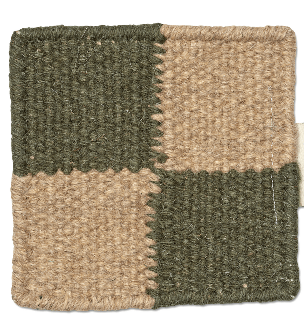 SQUARE RUNNER, WOOL, Forest green