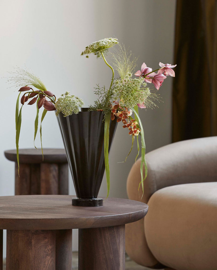 COLL vase - brown antique finish