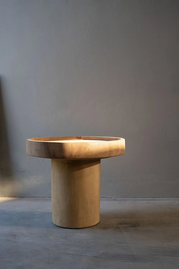 The Chimborazo Side Table, Suar Wood - Natural, Ø 60 cm